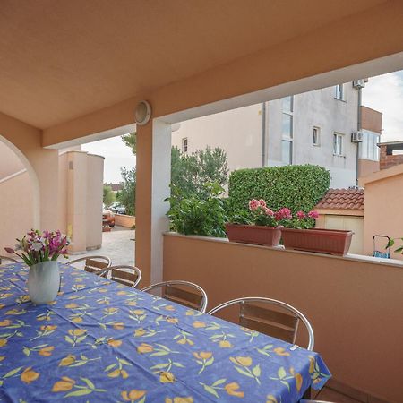 Apartmani Nedoklan Srima Extérieur photo