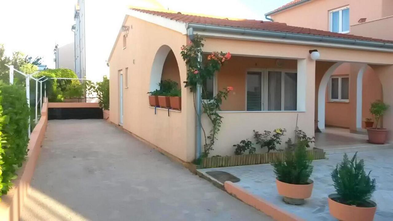 Apartmani Nedoklan Srima Extérieur photo