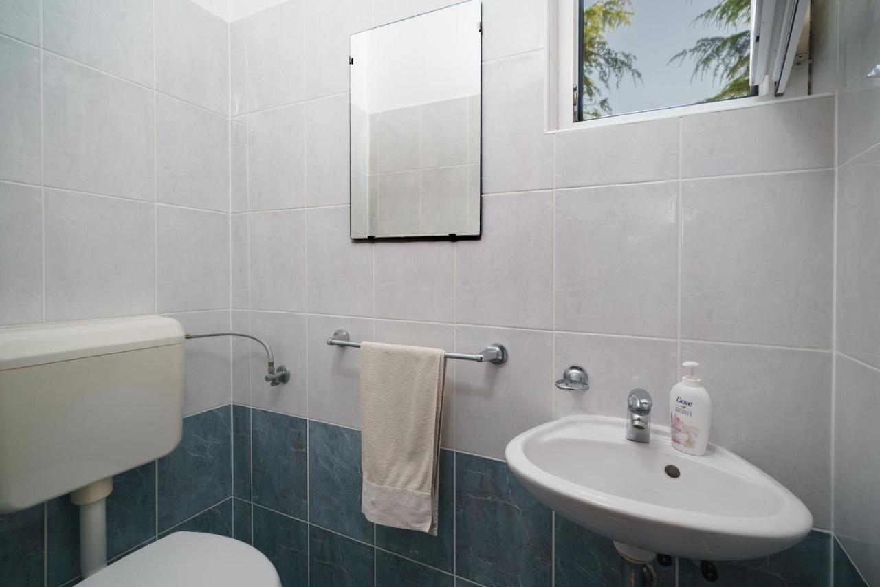 Apartmani Nedoklan Srima Extérieur photo