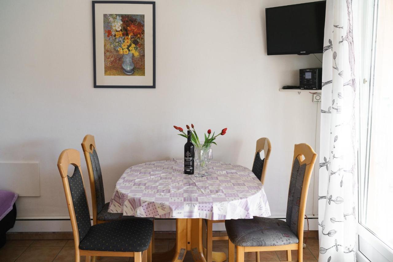 Apartmani Nedoklan Srima Extérieur photo