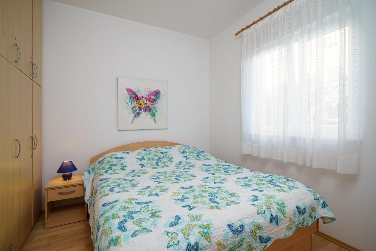Apartmani Nedoklan Srima Extérieur photo