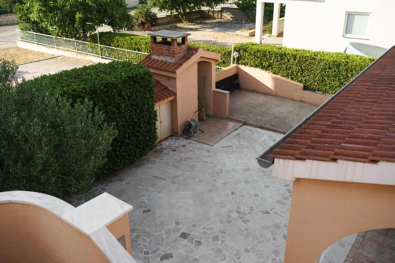 Apartmani Nedoklan Srima Extérieur photo