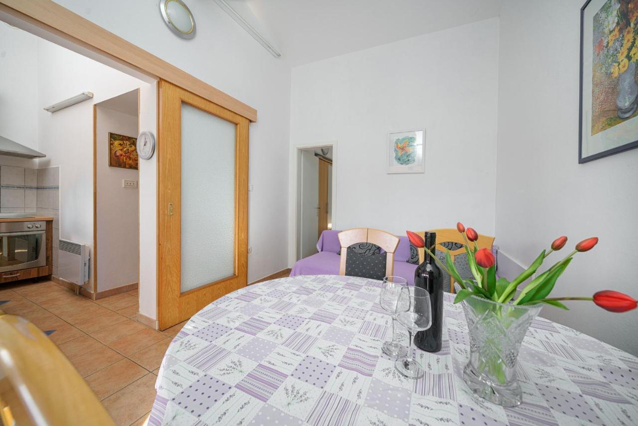 Apartmani Nedoklan Srima Extérieur photo