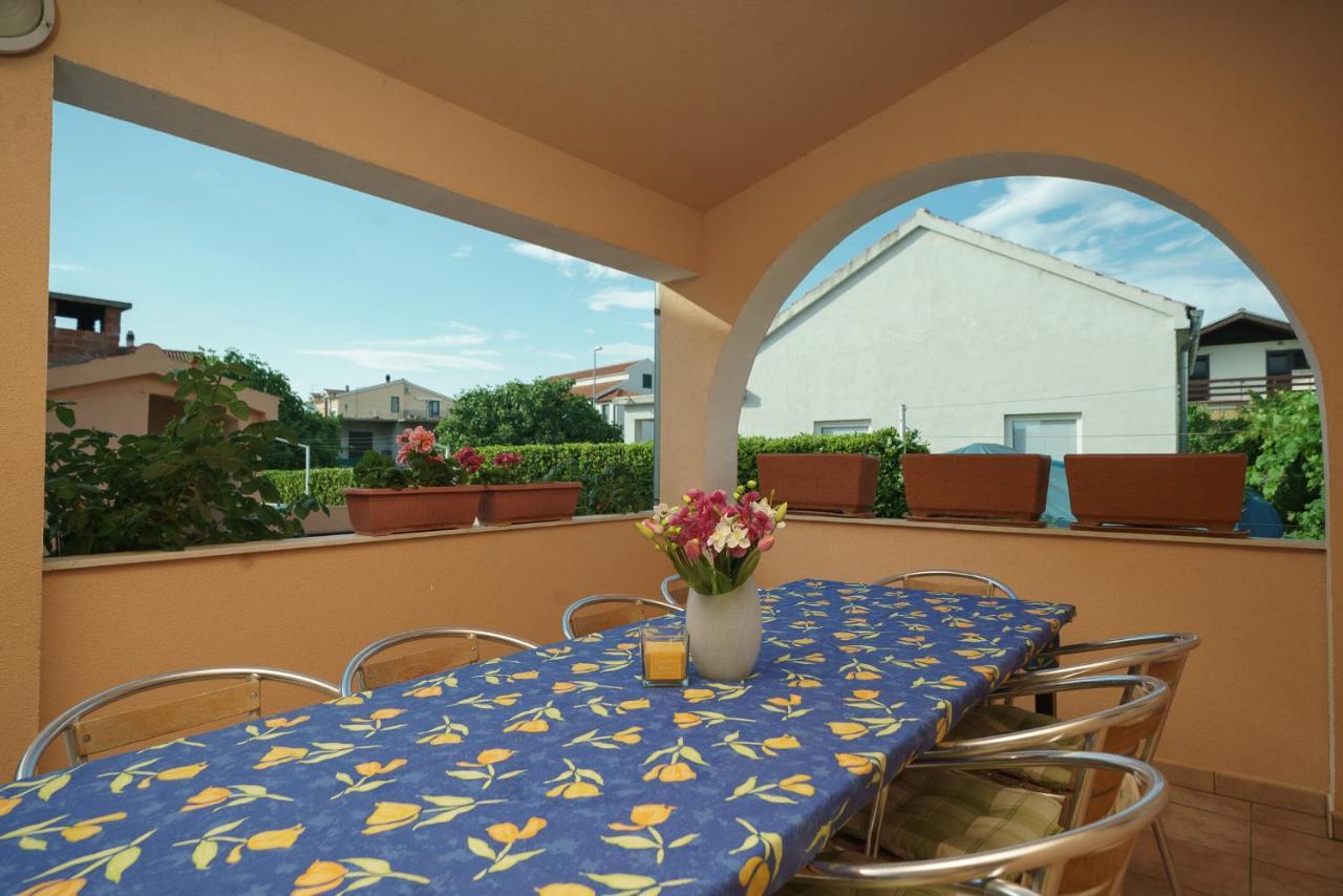 Apartmani Nedoklan Srima Extérieur photo