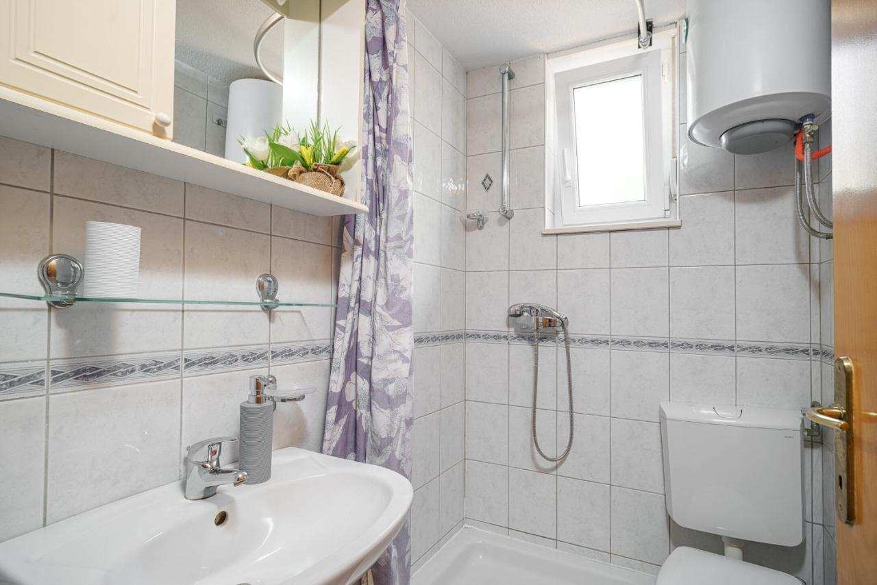Apartmani Nedoklan Srima Extérieur photo